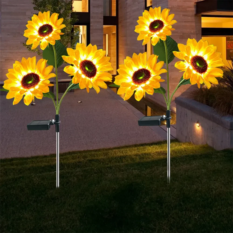 Luminária Solar para Jardim Áreas Externas Modelo Girassol Oferlar